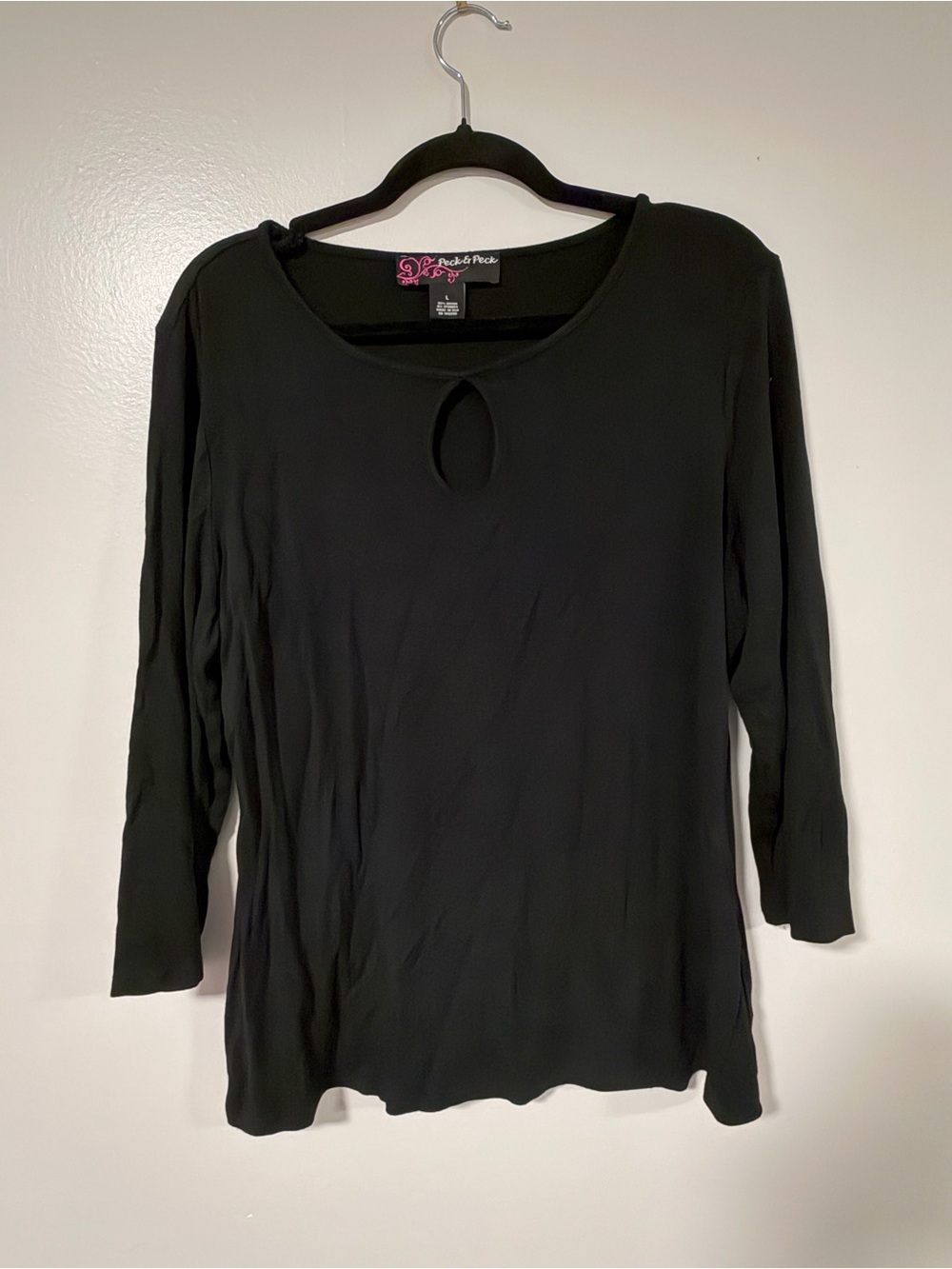 Peck & Peck Black Keyhole 3/4 Sleeve Top